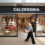 Zdjęcie przedstawia wejście do salonu Calzedonia w Galerii Echo.
