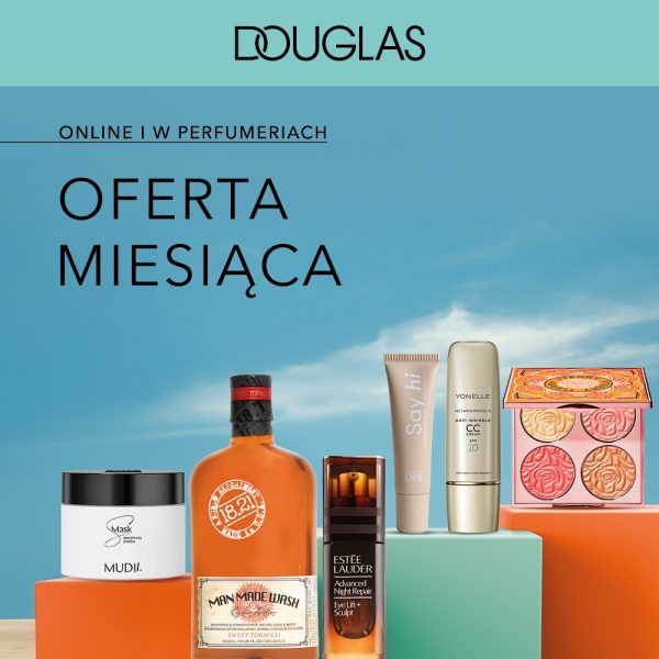 Plakat wizerunkowy perfumerii Douglas pod chmurami z dużym napisem Oferta Miesiąca, pokazujący luksusowe produkty do makijażu i pielęgnacji