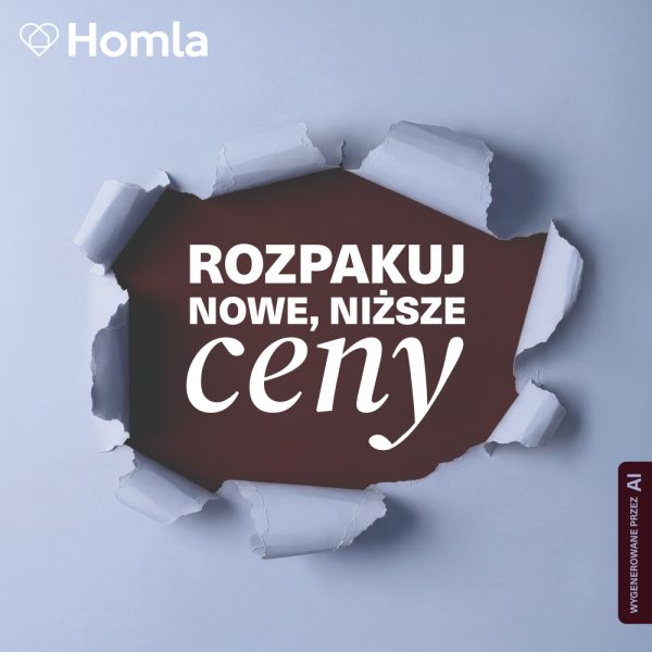 Plakat promocyjny salonu Homla. Tło w jasnym pastelowym odcieniu z efektem rozdartego papieru na środku, ujawniające ciemnoceglany spód z dużym białym napisem ROZPAKUJ NOWE, NIŻSZE ceny. W lewym górnym rogu białe logo Homla, w prawym dolnym narożniku pionowy napis WYGENEROWANE PRZEZ AI.
