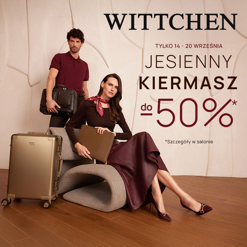 Zdjęcie wizerunkowe marki WITTCHEN reklamujące „JESIENNY KIERMASZ do -50%*” w dniach 14 - 20 września. Na pierwszym planie siedząca kobieta trzyma elegancką teczkę lub etui, ubrana w brązową bluzkę, spódnicę i szpilki, a obok niej stoi złota walizka podróżna. W tle stoi mężczyzna trzymający skórzaną torbę biznesową. Na górze widnieje duży napis „WITTCHEN” oraz szczegóły promocji i adnotacja „*Szczegóły w salonie”.